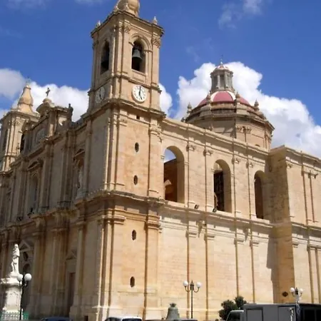 B&s Solitary Duplex Maisonette Appartement