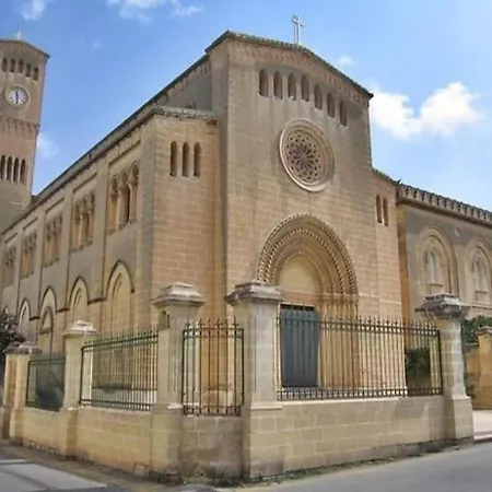 B&s Solitary Duplex Maisonette Apartman