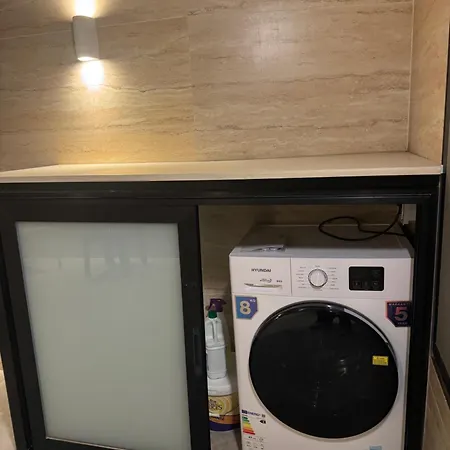 B&S Accommodation Newly Renovated Penthouse 253 * Żejtun