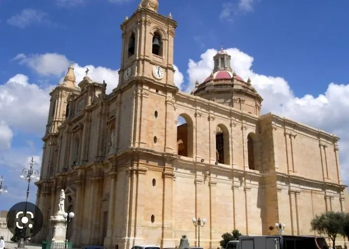 B&S Accommodation Newly Renovated Penthouse 253 아파트